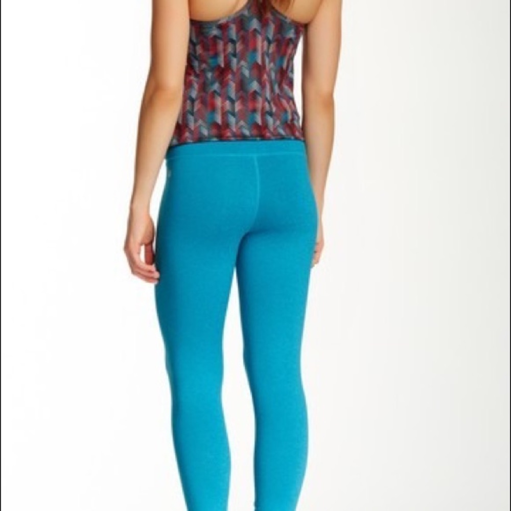 Fabletics Leggings in Heather Blue - Picture 2 of 6
